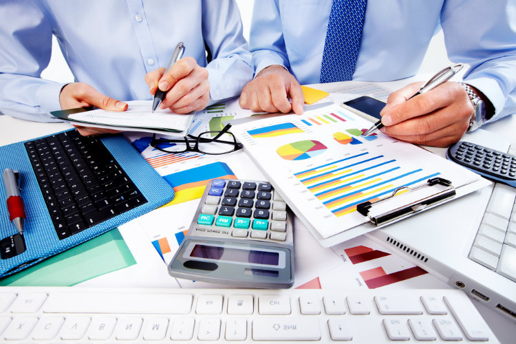 Preparation, Analysis and Evaluation of Feasibility Studies